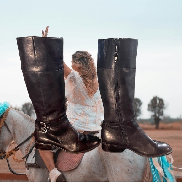 Lauren Ralph Lauren Shoes - ❤️RLL❤️ Lauren Ralph Lauren Wide Calf Riding Boots Sz 6
